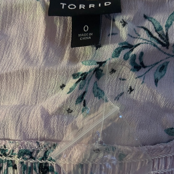 Floral Pink Button-Up Women's Top - Picture 9 of 9